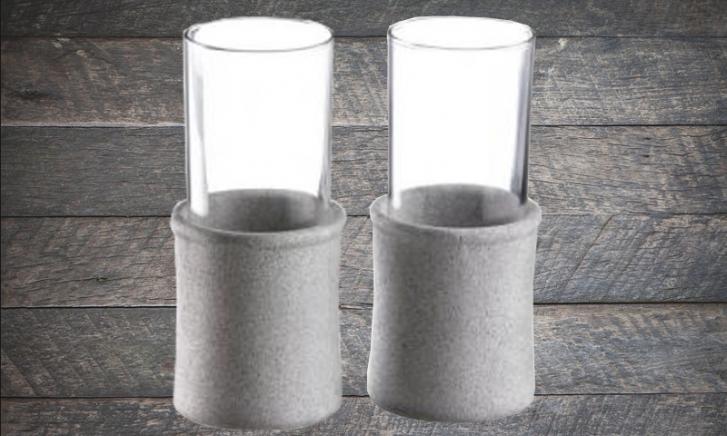 bierglazen met koelhouders